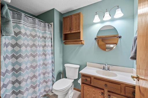 2231 Penn Place, 122, Saint Paul, MN 55109