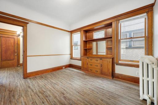 129 W 33rd Street, Minneapolis, MN 55408
