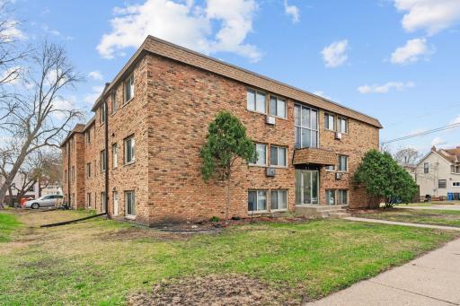 814 11th Avenue SE, Minneapolis, MN 55414