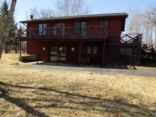 2881 Riverview Drive NW, Baudette, MN 56623