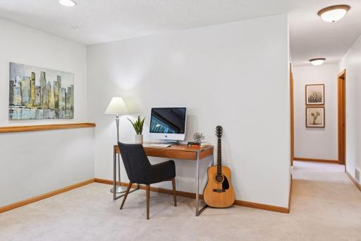 8930 Woodhall Crossing N, Brooklyn Park, MN 55443