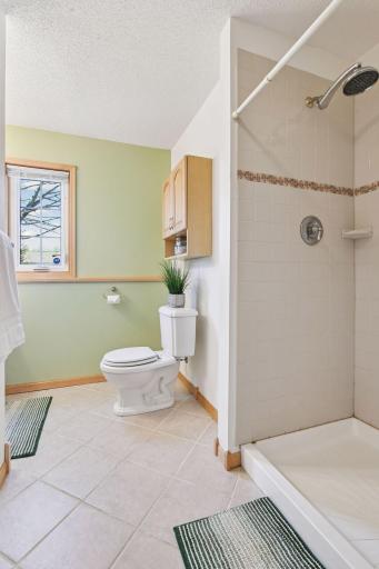 8930 Woodhall Crossing N, Brooklyn Park, MN 55443