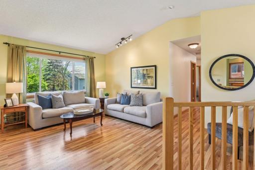 8930 Woodhall Crossing N, Brooklyn Park, MN 55443