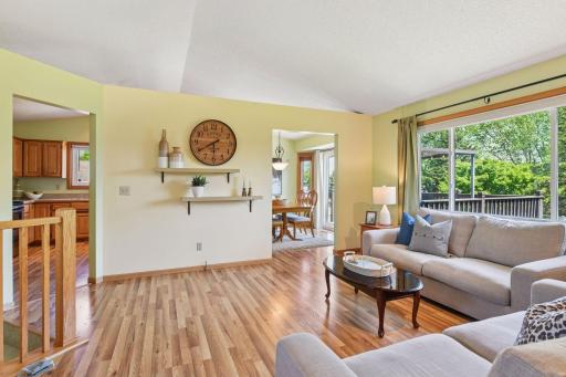 8930 Woodhall Crossing N, Brooklyn Park, MN 55443