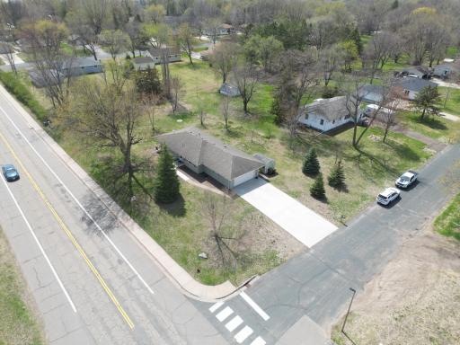dji_fly_20250501_024256_14_1746125188009_photo.jpg