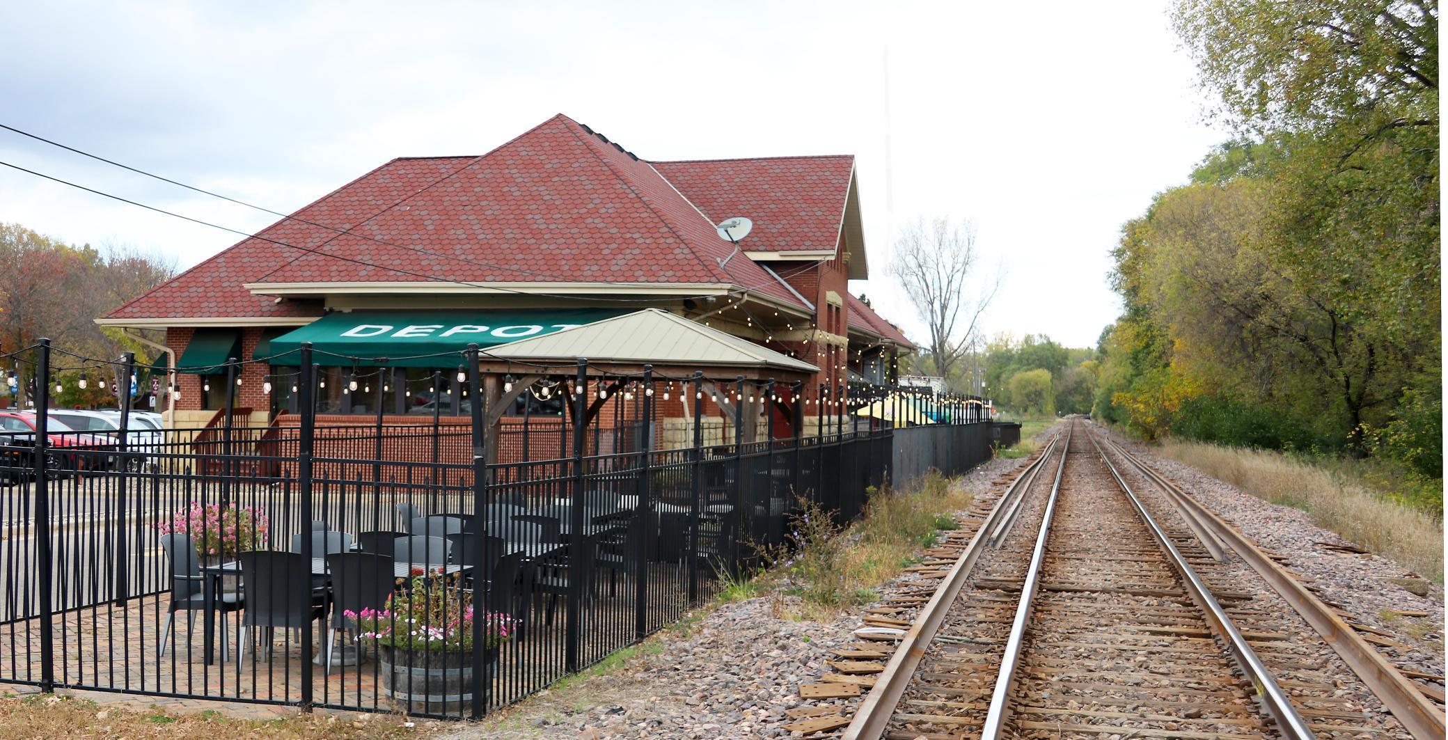Outdoor 180 person patio