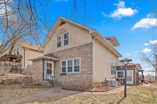 660 Magnolia Avenue E, Saint Paul, MN 55106