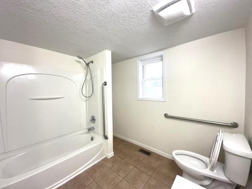 1000 Aurora Avenue, Saint Paul, MN 55104