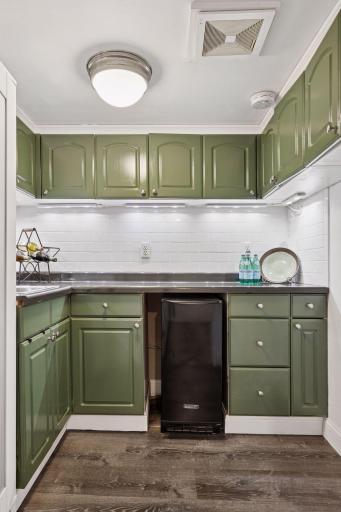183 Maple Street, Excelsior, MN 55331