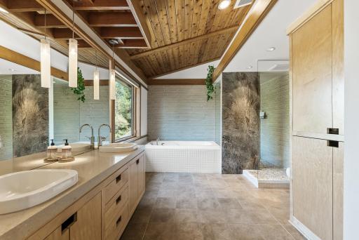 Sink into the deep soaking tubâperfect for relaxing after a long day or slow weekend mornings.