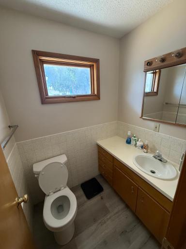 518 Merriam Avenue S, Thief River Falls, MN 56701