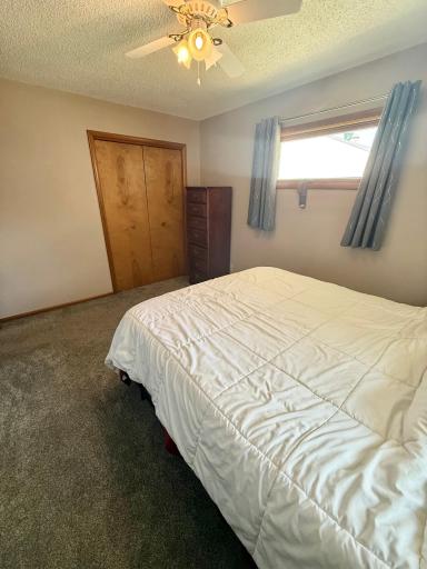 518 Merriam Avenue S, Thief River Falls, MN 56701