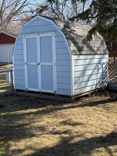 518 Merriam Avenue S, Thief River Falls, MN 56701