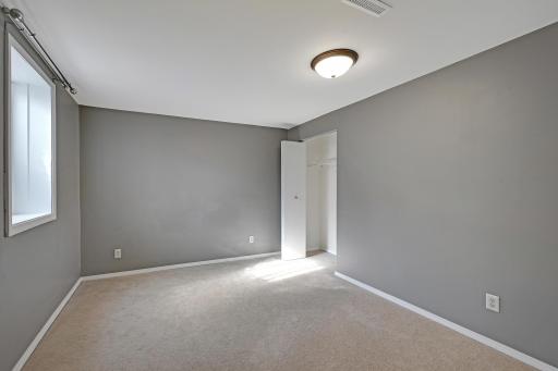 1337 Knox Avenue N, Minneapolis, MN 55411