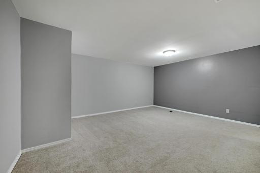 1337 Knox Avenue N, Minneapolis, MN 55411
