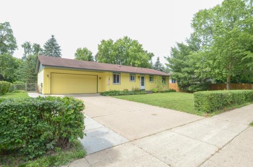 2120 105th Avenue NW, Minneapolis, MN 55433