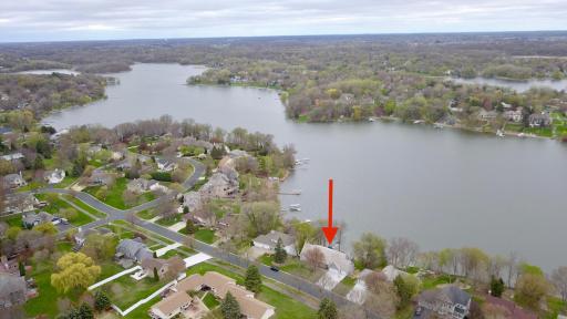 8041 Chesshire Lane N, Maple Grove, MN 55311