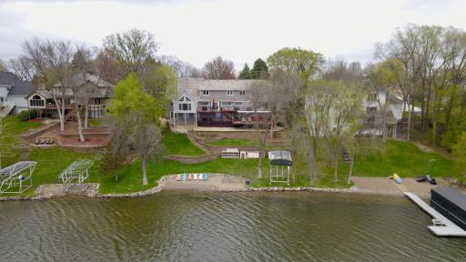 8041 Chesshire Lane N, Maple Grove, MN 55311