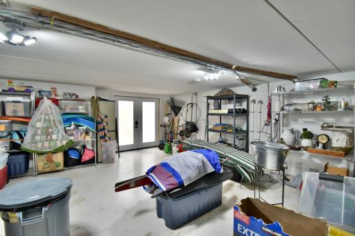 8041 Chesshire Lane N, Maple Grove, MN 55311