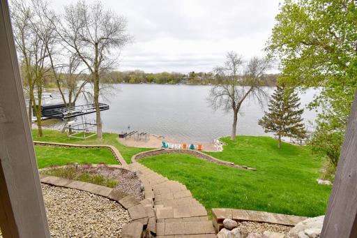 8041 Chesshire Lane N, Maple Grove, MN 55311