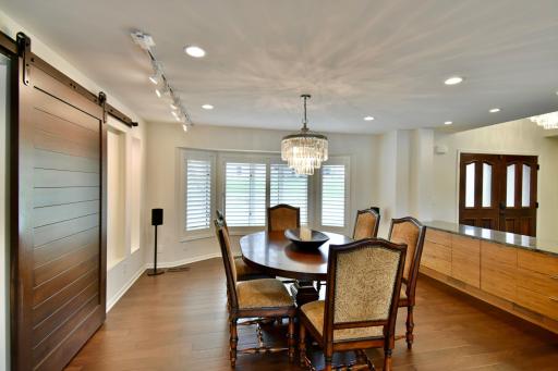 8041 Chesshire Lane N, Maple Grove, MN 55311