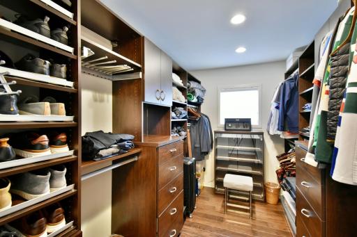 8041 Chesshire Lane N, Maple Grove, MN 55311