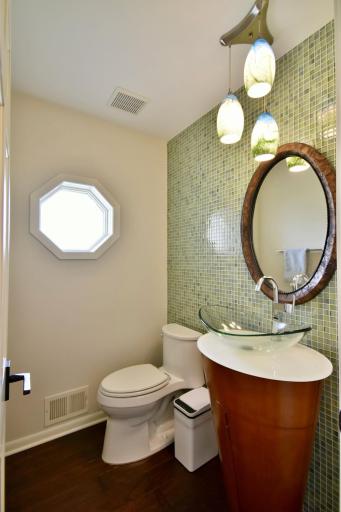 8041 Chesshire Lane N, Maple Grove, MN 55311