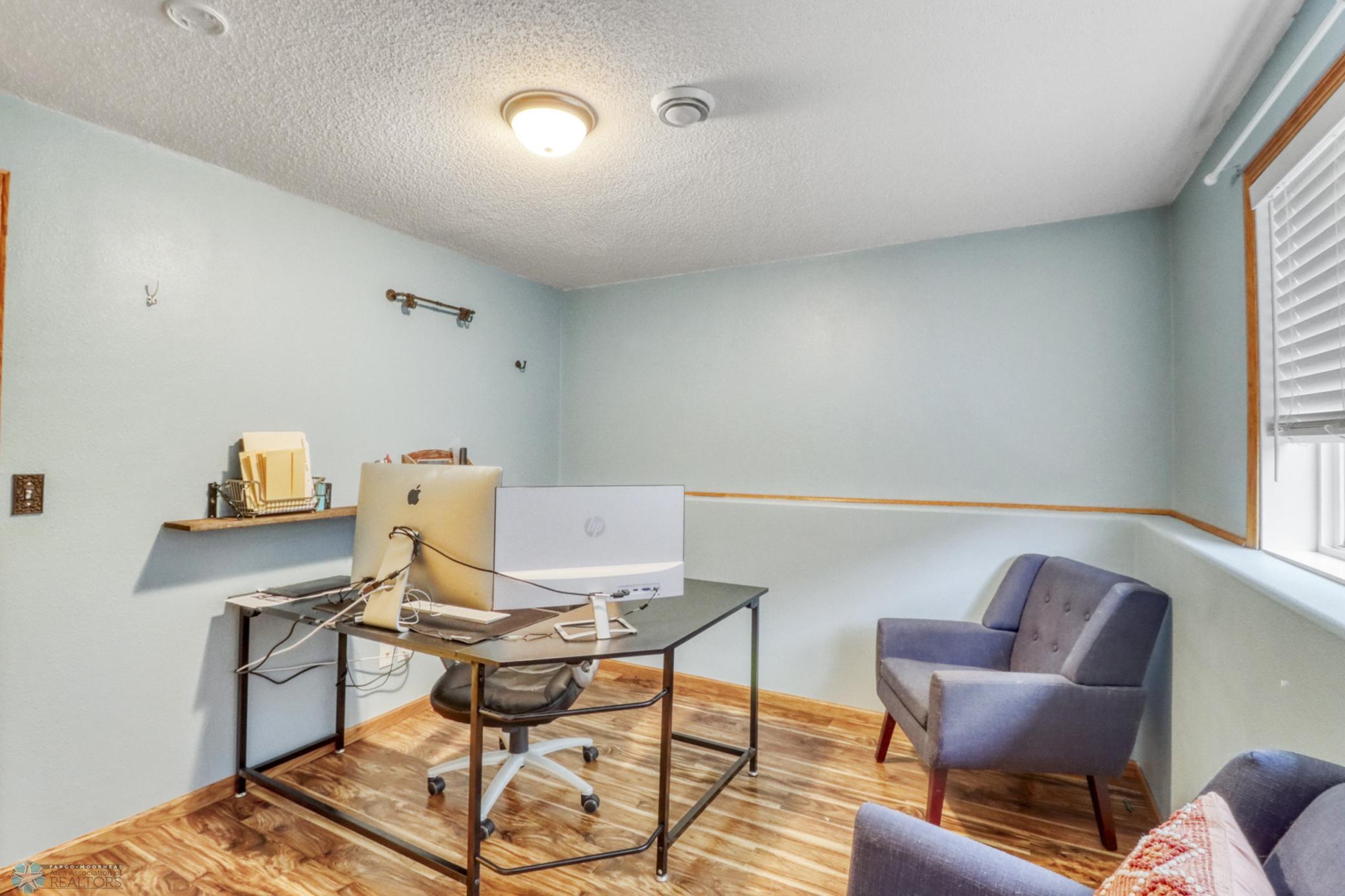 Basement Bedroom2_2.JPG
