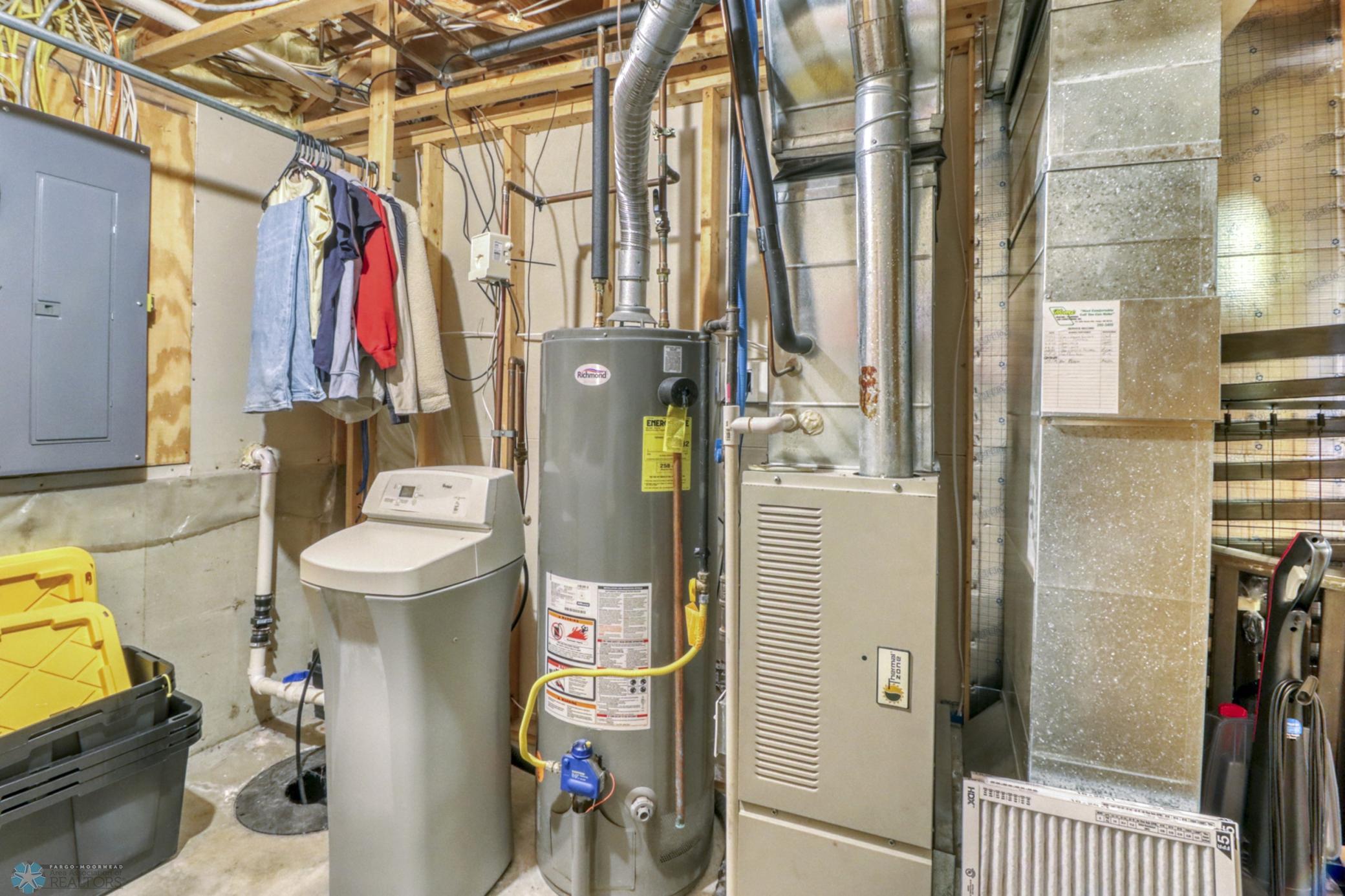 Basement Mechanical1_1.JPG