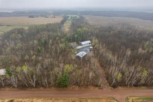 Beautiful Lot Loaded with wildlife and relaxation