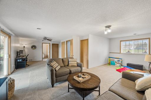 6300 142nd Lane NW, Anoka, MN 55303