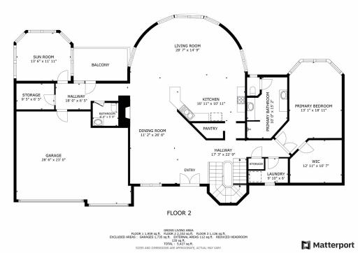 125 Chevy Chase Drive, Wayzata, MN 55391