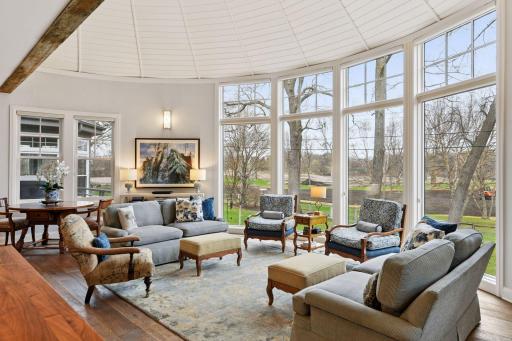 125 Chevy Chase Drive, Wayzata, MN 55391