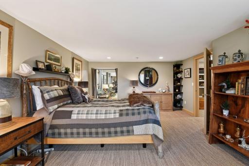 125 Chevy Chase Drive, Wayzata, MN 55391
