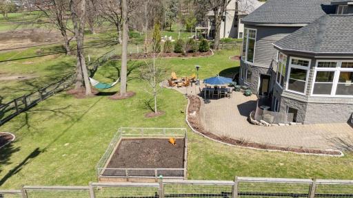 125 Chevy Chase Drive, Wayzata, MN 55391
