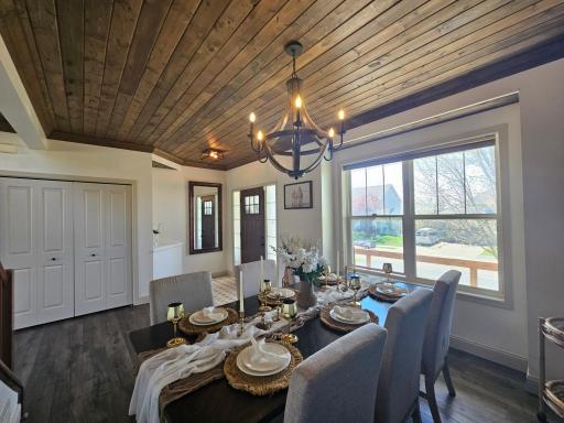 9588 Pheasant Crossing, Minnetrista, MN 55375