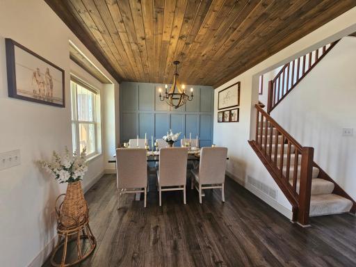 9588 Pheasant Crossing, Minnetrista, MN 55375