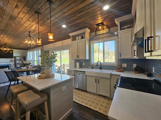 9588 Pheasant Crossing, Minnetrista, MN 55375
