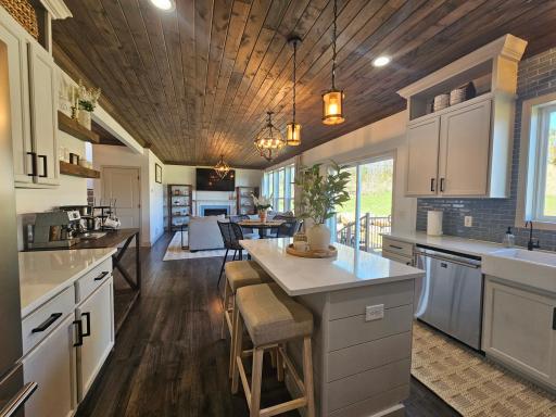 9588 Pheasant Crossing, Minnetrista, MN 55375