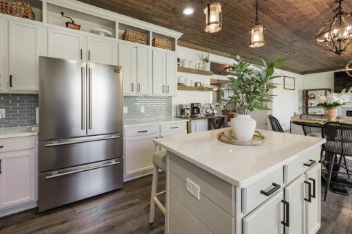 9588 Pheasant Crossing, Minnetrista, MN 55375