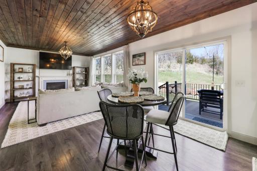 9588 Pheasant Crossing, Minnetrista, MN 55375