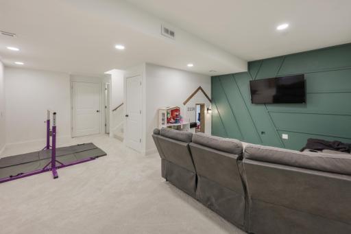 9588 Pheasant Crossing, Minnetrista, MN 55375
