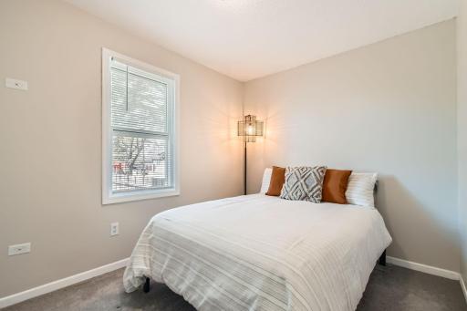 1802 Nebraska Avenue E, Saint Paul, MN 55119