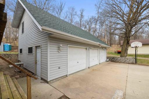 34470 Spruce Lane, Pequot Lakes, MN 56472
