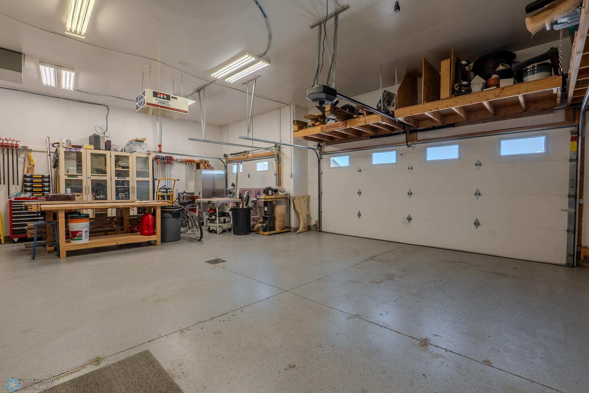 3 Stall Heated Garage w/ Floor Drain
