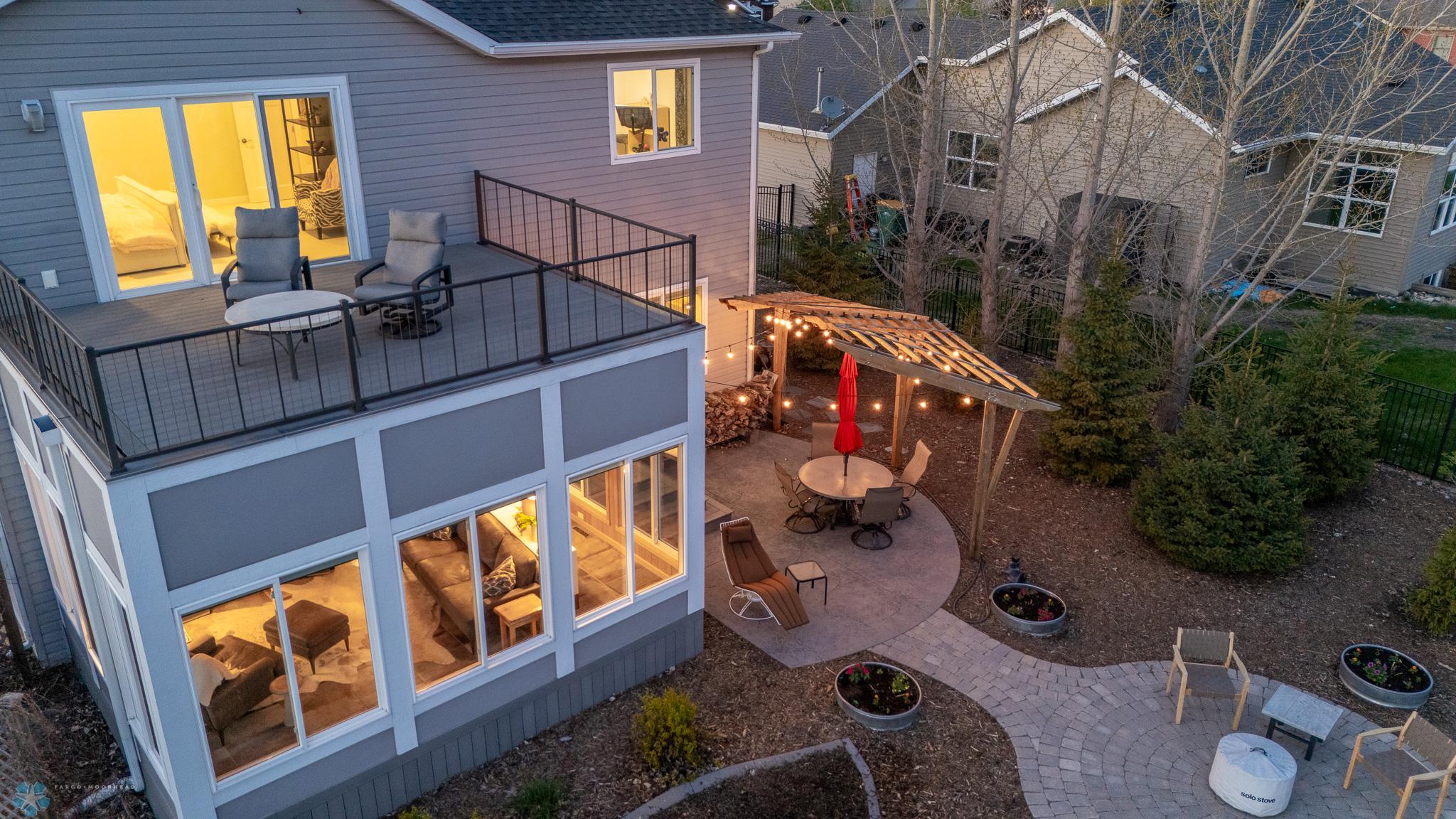 Balcony/Backyard