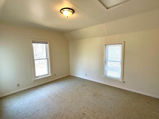 208 E Frederick Street, Le Roy, MN 55951