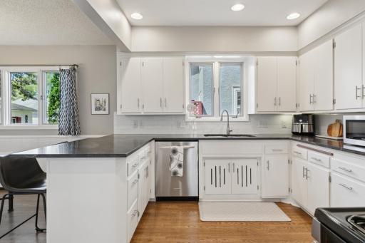 1796 Stanford Avenue, Saint Paul, MN 55105