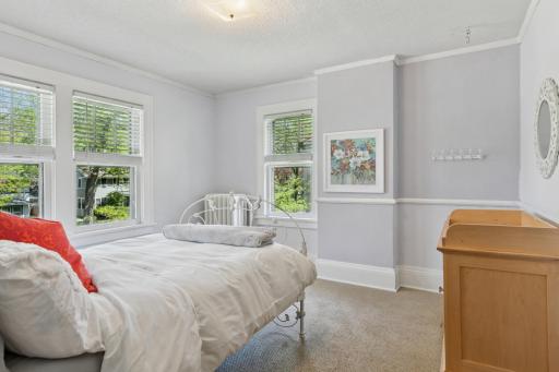 1796 Stanford Avenue, Saint Paul, MN 55105