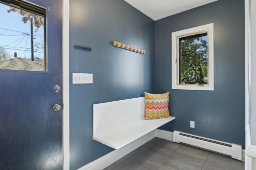 1796 Stanford Avenue, Saint Paul, MN 55105